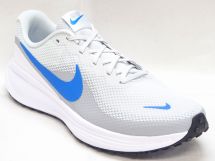 ナイキ レボリューション 8 HJ9198-006