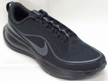 ナイキ レボリューション 8 UTILITY IR0890-001