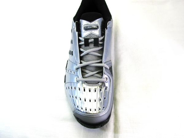ＣＣ　ＧＥＮＩＵＳ　ＮＯＶＡＫ　 ＡＤＩＤＡＳ