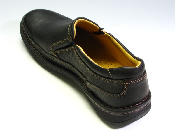Clarks（クラークス）の「Unnature Easy / アンネイチャー