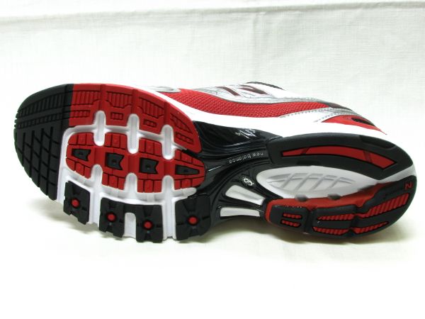 ニューバランスNEWBALANCEMR 730 WR 【4E