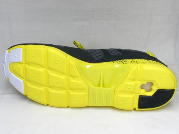 ベンチレーター HLS J84935 REEBOK