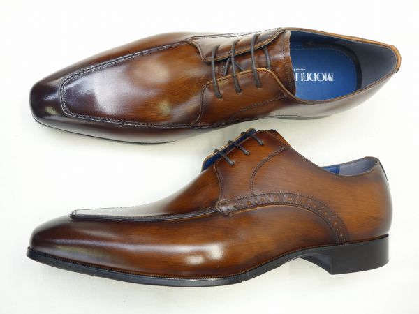 MODELLO DM9702