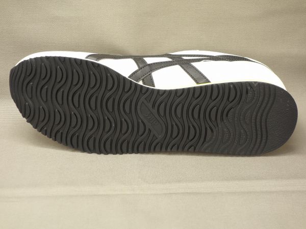 アシックス TIGER RUNNER 1201A267-100