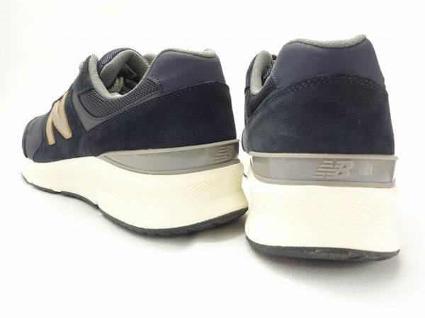 購入しサイト 新品 new balance スニーカー MV880NV5 4E - 靴