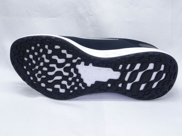 ナイキnikeナイキ レボリューション6 Nn 4e Dd8475 003 男の大きな靴の専門店 ビッグ ビー