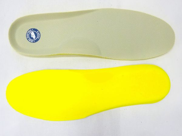 カルフ KARHU ALBATROSS 82 F807034 AVOKADO/ABBEYSTONE