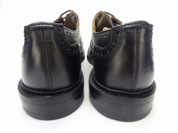 トリッカーズ Tricker's 5633-38 BOURTON BLACK CALF DERBY