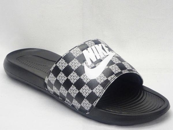 ナイキ ヴィクトリーワンスライドプリント　CN9678-004 K15