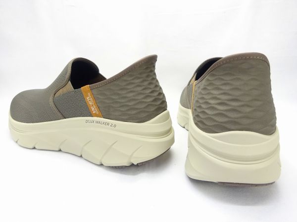 スケッチャーズ DLUX WALKER REELER 2.0 232463-BRN