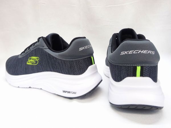 クシャルダオラ　海外製品 SKECHERS Vapor Foam - Pursual – shoeper.com