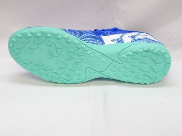 プーマPUMAPUMA［サッカー］ FUTURE 7 PLAY TT 107943-01｜男の大きな