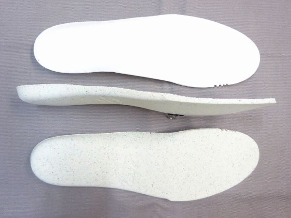 アシックス GEL-QUANTUM 180 VIII 1203A594-100