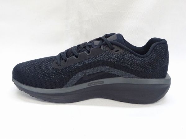 ナイキ AIR WINFLO 11 FJ9509-002