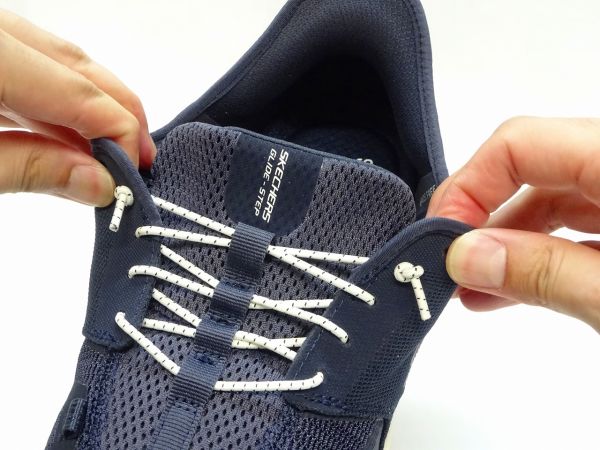 スケッチャーズ GLIDE-STEP PRO 232930-NVY