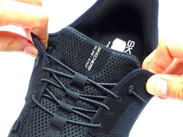 スケッチャーズ GLIDE-STEP PRO 232930-BBK