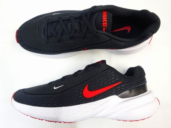 ナイキ アップリフトSC IB2765-006