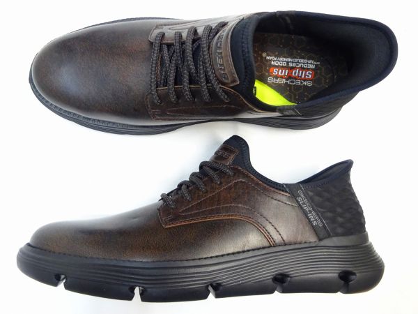 スケッチャーズ GARZA 205046-DKBR