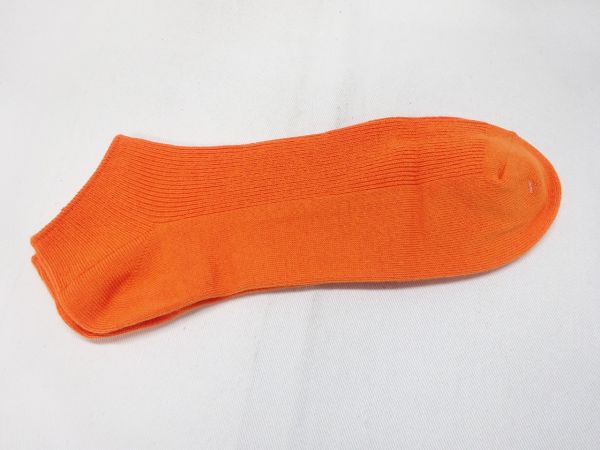 どでかいサイズの靴下 無地 30322 OR 上島産業