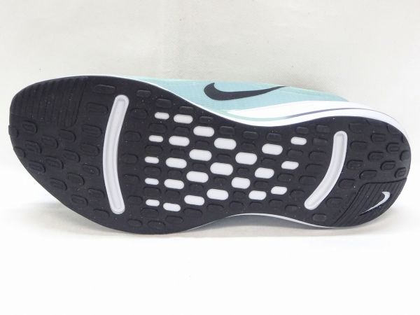 ナイキ JOURNEY RUN FN0228-010