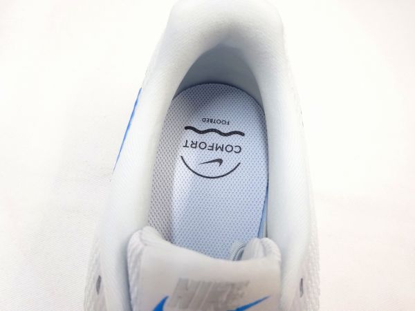 ナイキ レボリューション 8 HJ9198-006