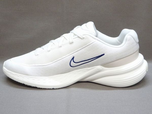 ナイキ アップリフトSC IB2765-011