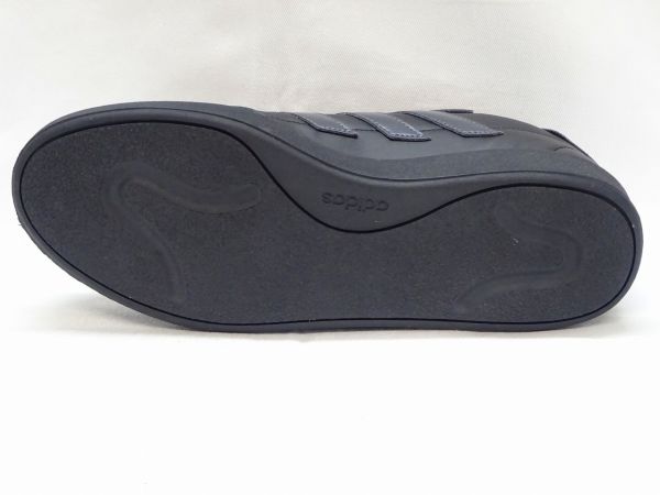 アディダス COURTBLOCK U IF6449