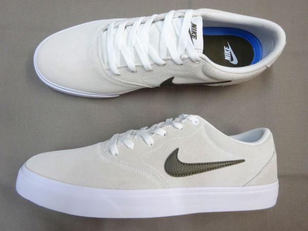 ナイキ チャージスエード IB2750-101