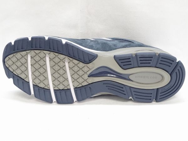 ＮEWBALANCE U990NV4 【Dワイズ】