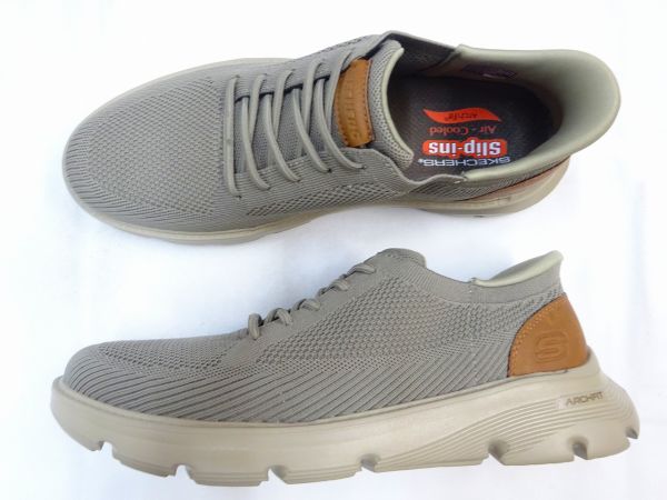 スケッチャーズ ARCH FIT GARZA-OCTAVIOUS 205700-KHK