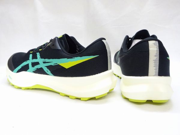 アシックス Fuji Lite 6 1011C086-001