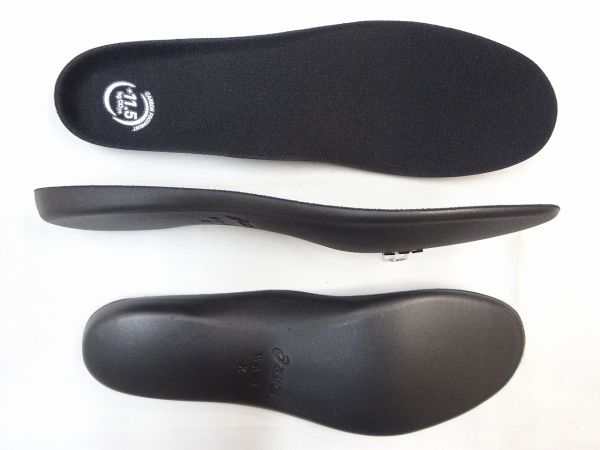 アシックス Fuji Lite 6 1011C086-001