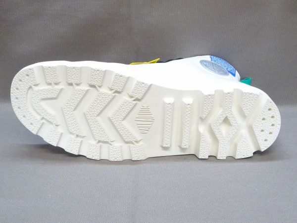 パラディウム PAMPA HI OUTZIP OVERLAB 78725-116