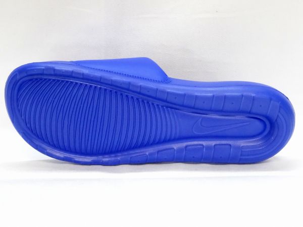 ナイキ ヴィクトリーワンスライド CN9675-400