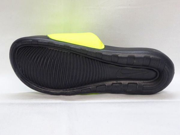 ナイキ ヴィクトリーワンスライド CN9675-015