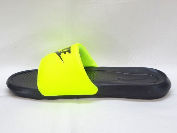 ナイキ ヴィクトリーワンスライド CN9675-015