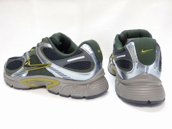 ナイキ V5 RNR HJ5228-300