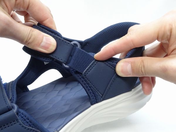 スケッチャーズ CONTOUR FOAM SANDAL-ZAYDER 232799-NVLM