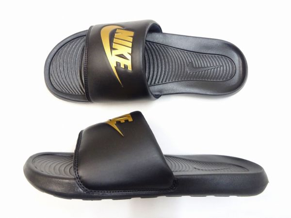 ナイキ ヴィクトリーワンスライド CN9675-006