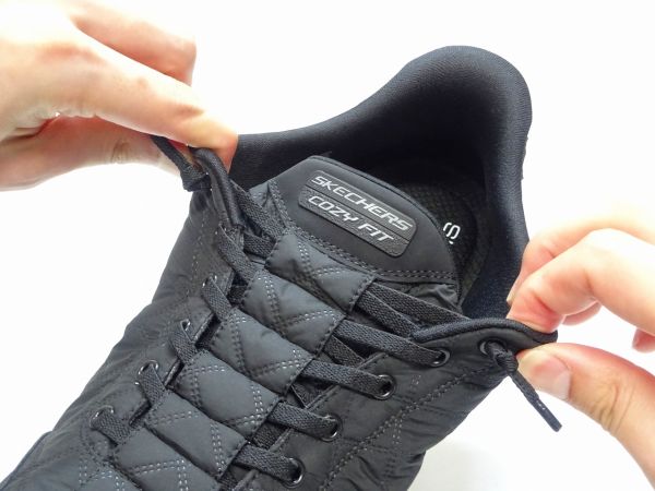 スケッチャーズ CONTOUR FOAM COZY FIT 232619-BBK