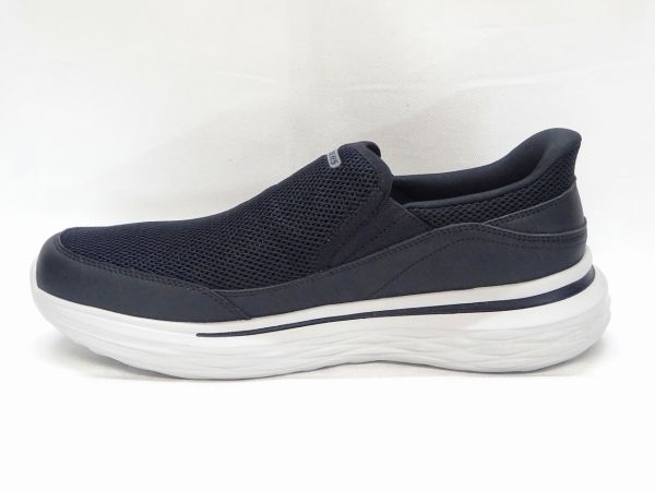 スケッチャーズ NEVAPPO SPARROW 211335-BLK