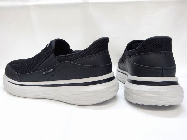 スケッチャーズ NEVAPPO SPARROW 211335-BLK