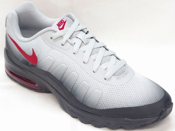 ナイキ AIR MAX INVIGOR 749680-015