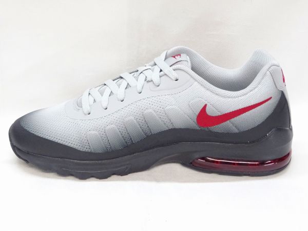ナイキ AIR MAX INVIGOR 749680-015