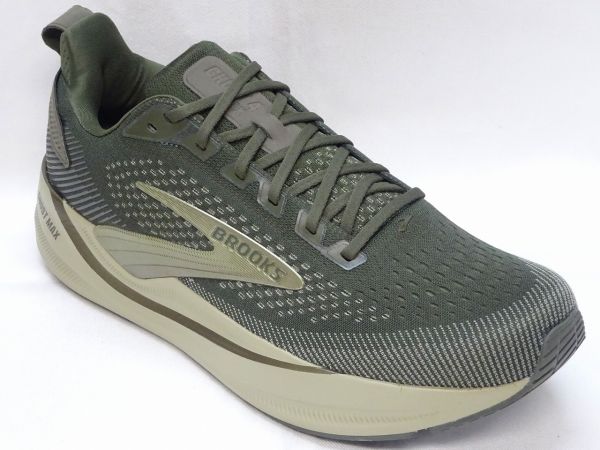 ブルックス BROOKS GHOST MAX 4 【MEDIUM/Dワイズ】 BRM4963 110496 1D 384