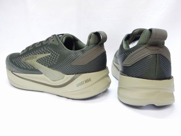 ブルックス BROOKS GHOST MAX 4 【MEDIUM/Dワイズ】 BRM4963 110496 1D 384