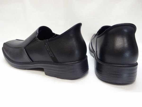 スケッチャーズ CASWELL　205169-BLK