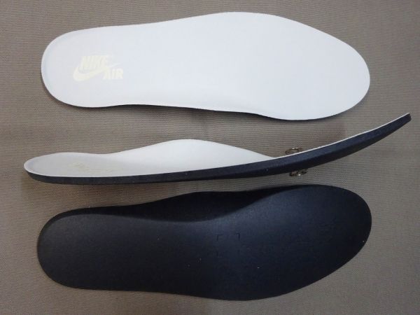 ナイキ AIR JORDAN 1 RETRO LOW OG IF4391-100