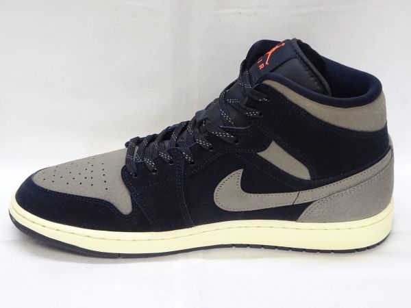 ナイキ AIR JORDAN 1 MID SE IB7110-002