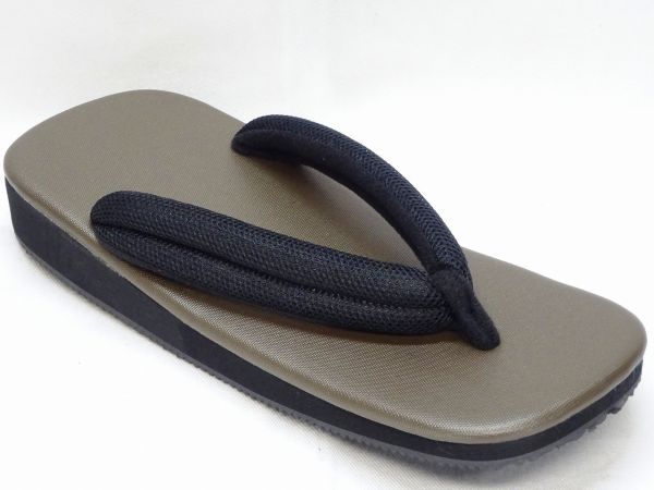 信貴 雪駄 黒アメ底 STK18 3L（9寸5分）